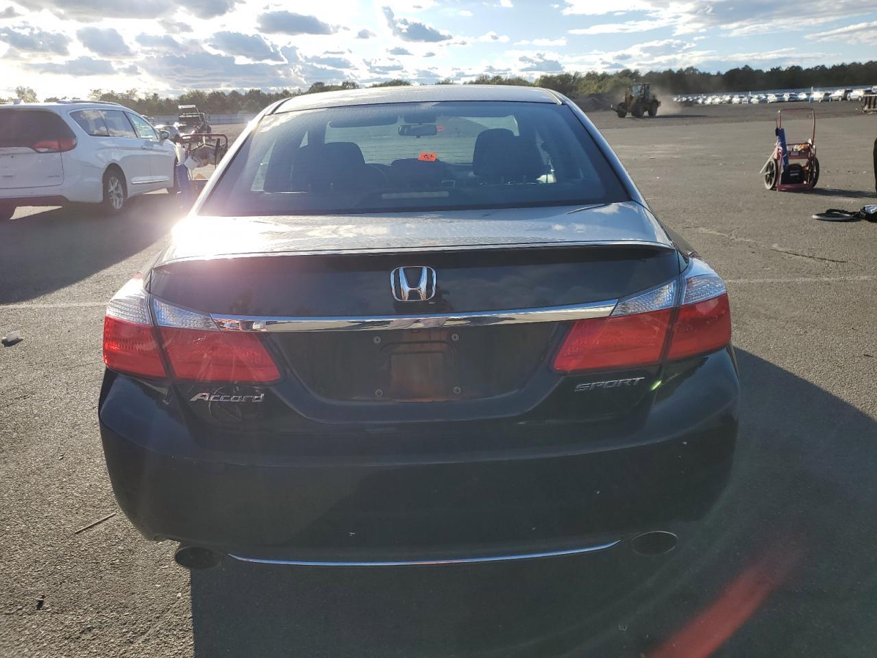 2014 HONDA ACCORD SPO - Image 6