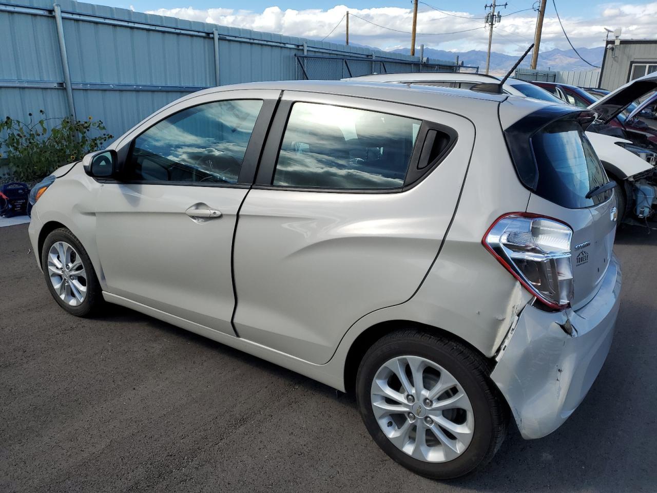 2021 CHEVROLET SPARK 1LT - Фото 2