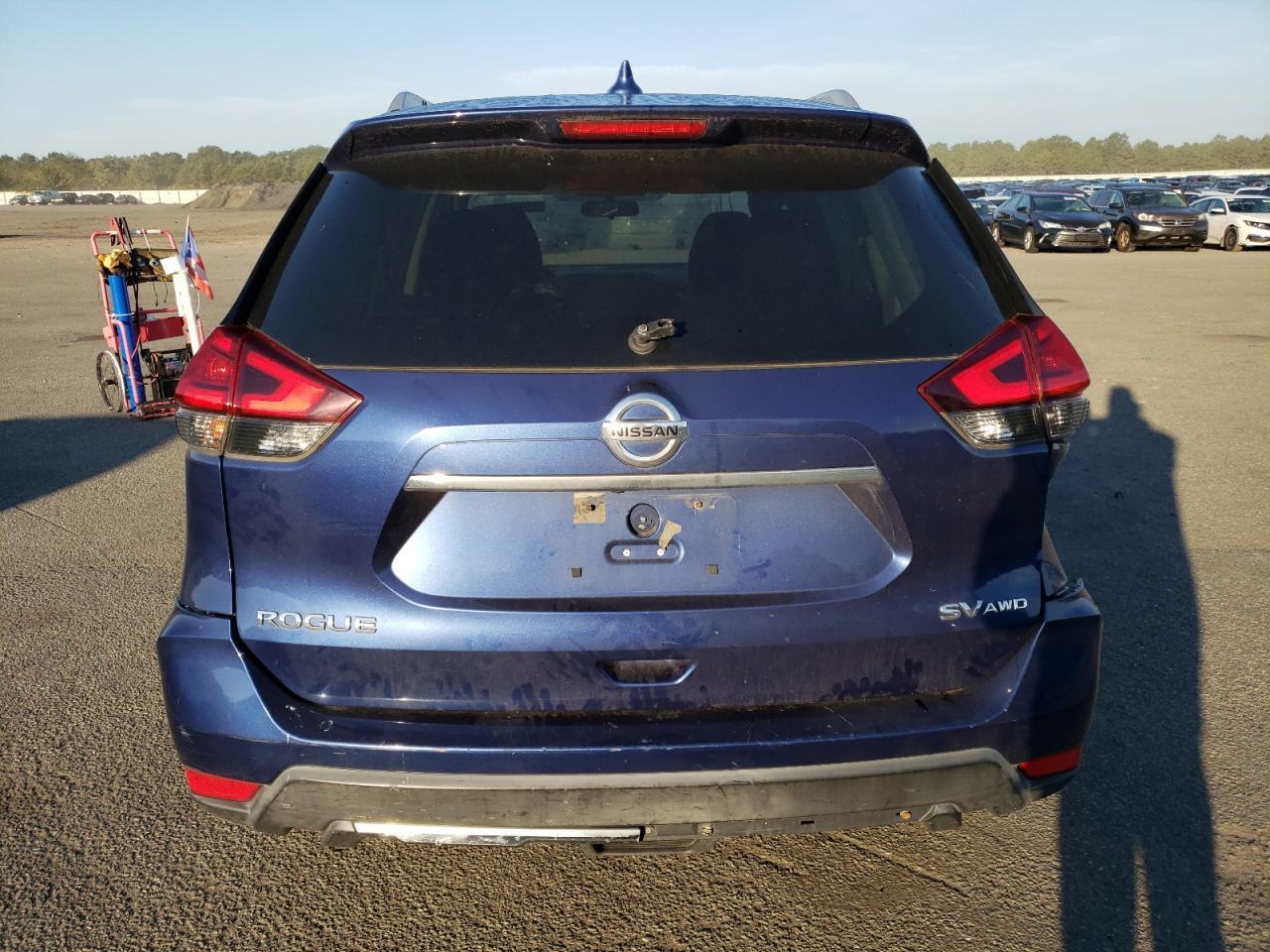 2017 NISSAN ROGUE S - Image 6