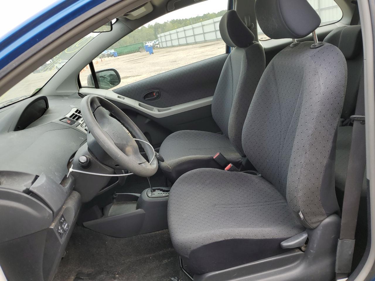 2011 TOYOTA YARIS - Фото 7
