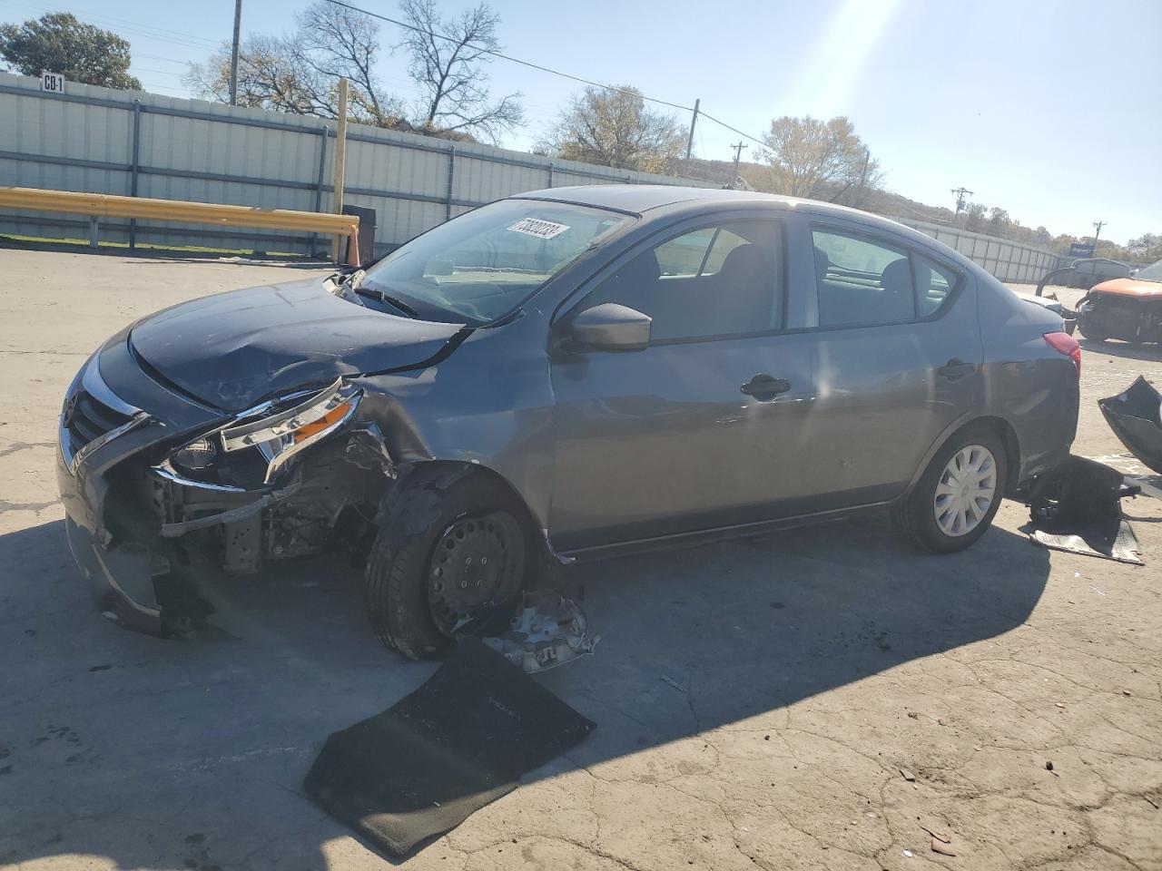 2018 NISSAN VERSA S car image