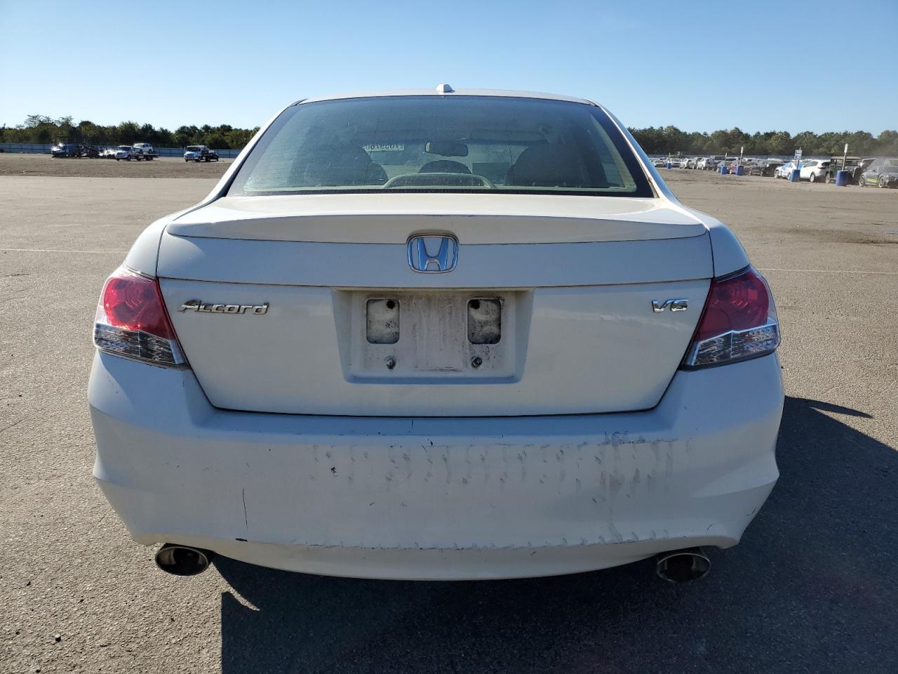 2010 HONDA ACCORD EXL - Image 6