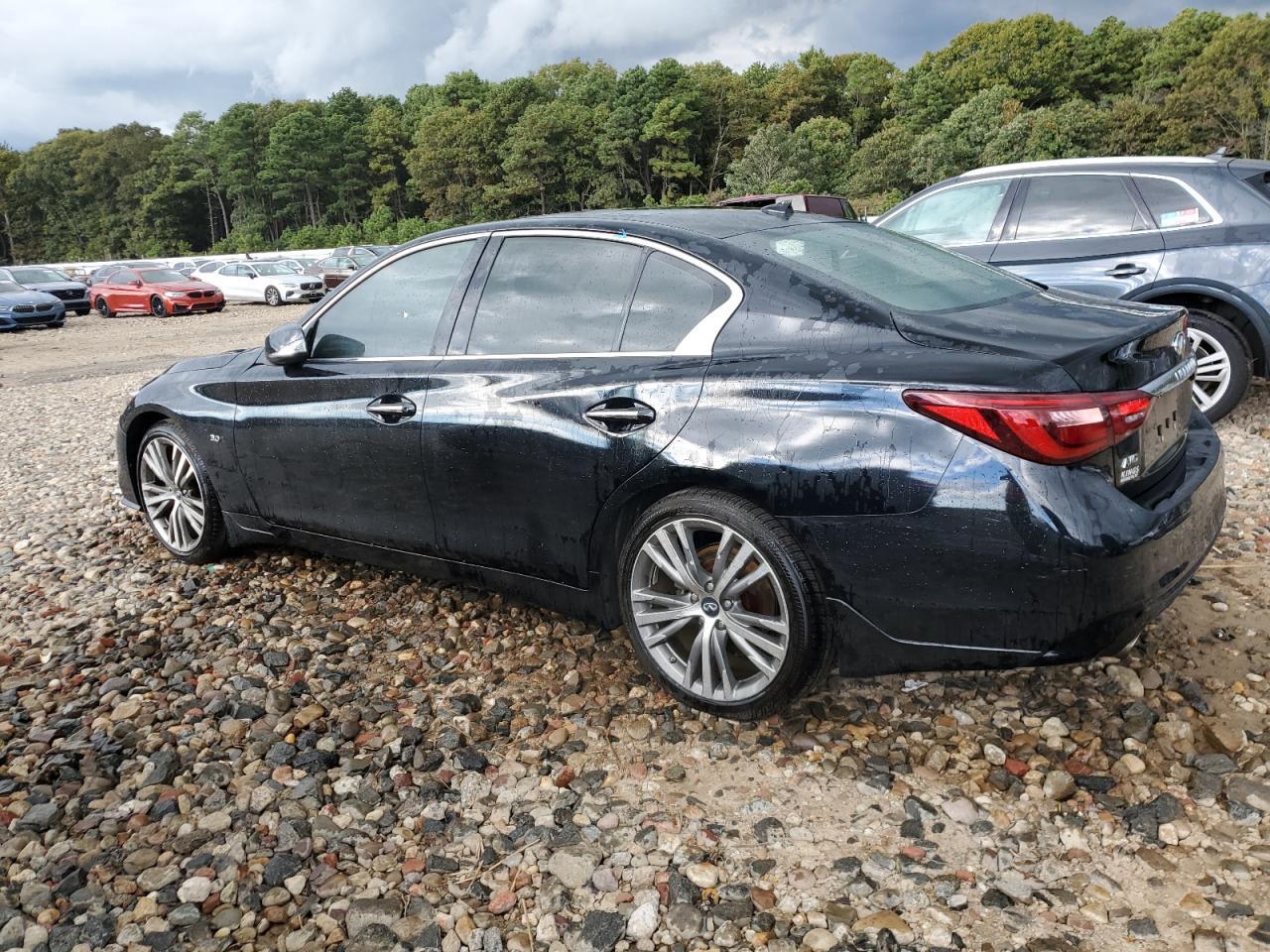 2018 INFINITI Q50 LUXE - Image 2