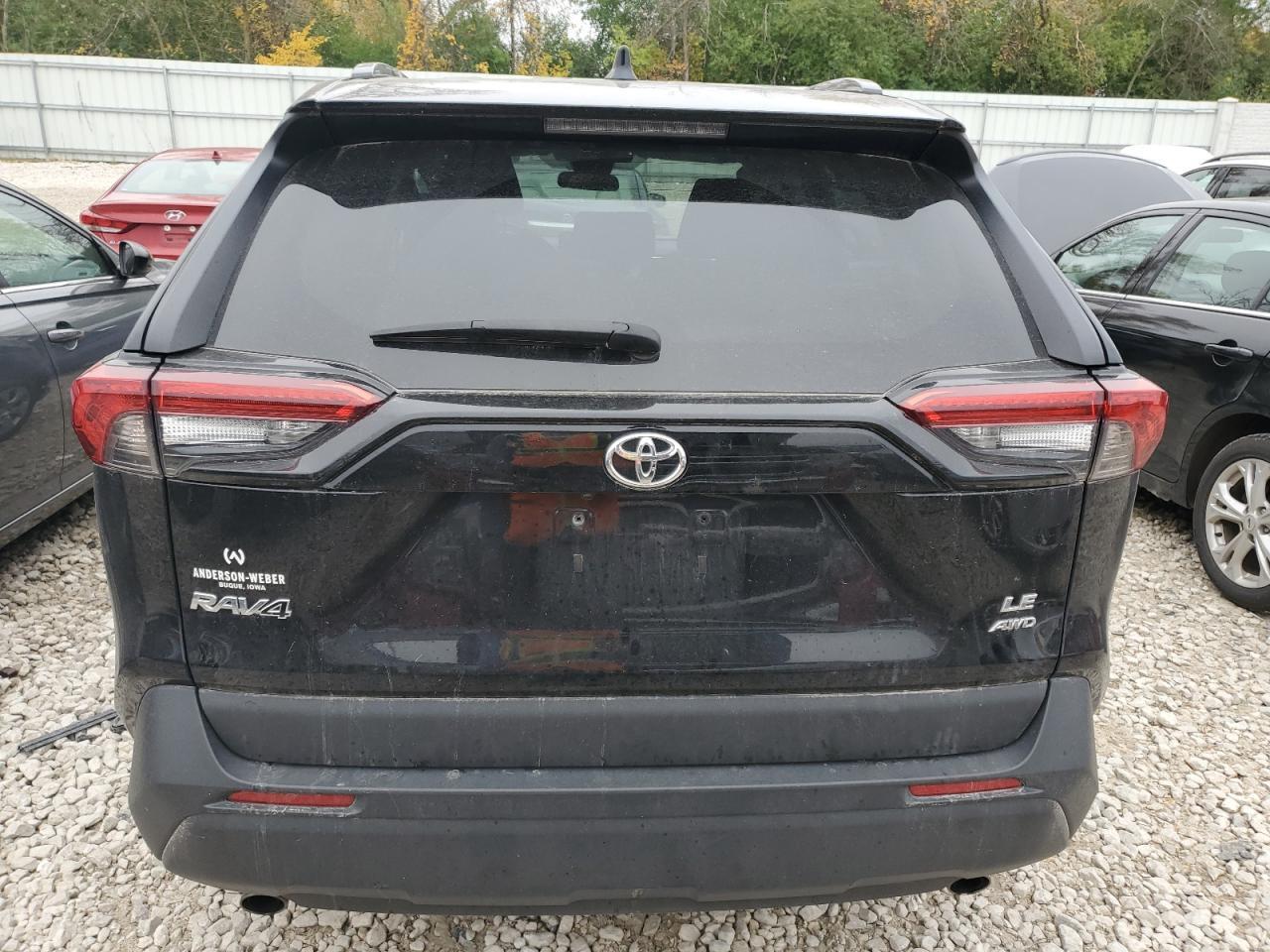 2021 TOYOTA RAV4 LE - Фото 6