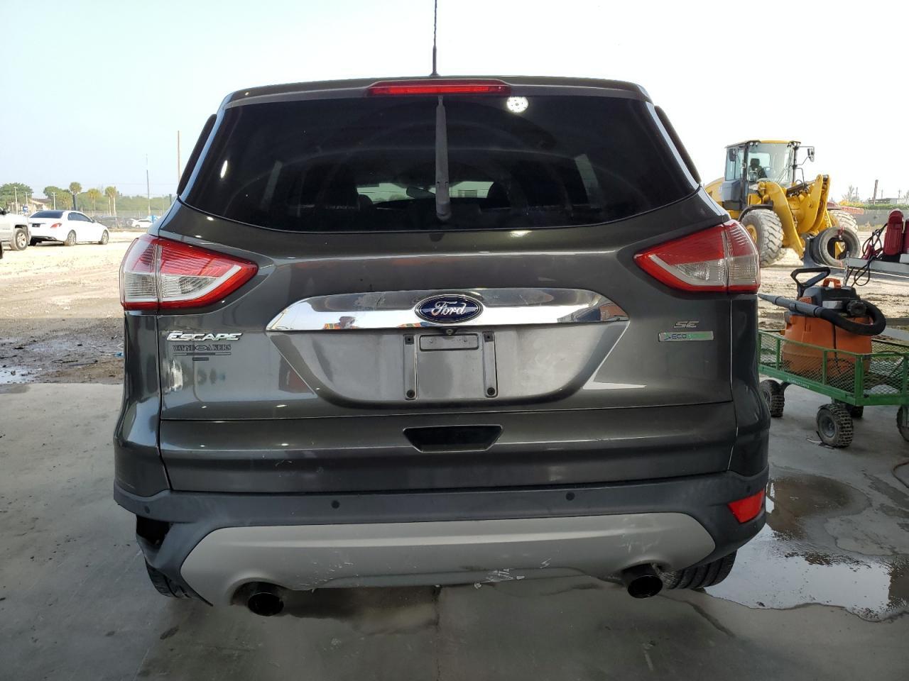 2015 FORD ESCAPE SE - Image 6
