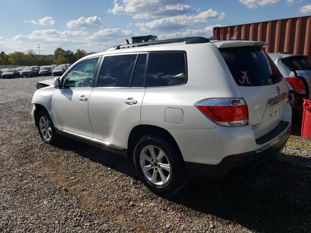 2012 TOYOTA HIGHLANDER - Фото 2