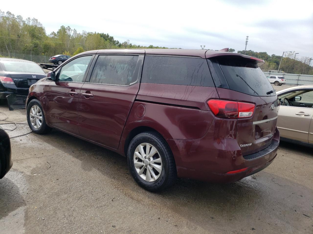 2017 KIA SEDONA LX - Image 2