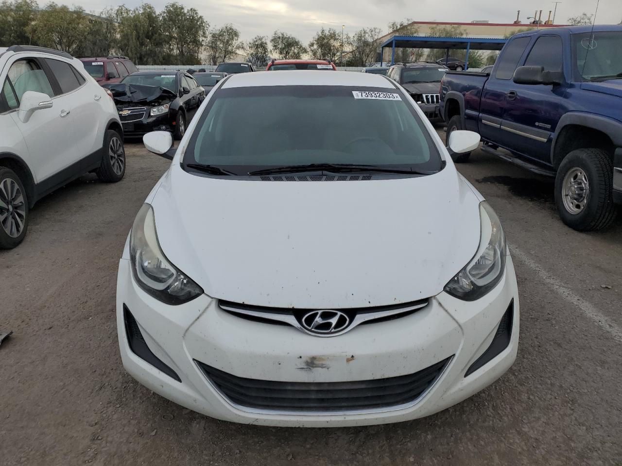 2015 HYUNDAI ELANTRA SE - Image 5