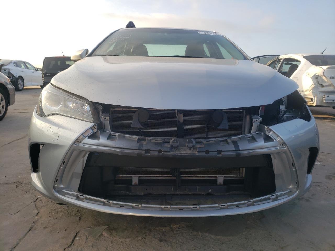 2016 TOYOTA CAMRY LE - Image 5