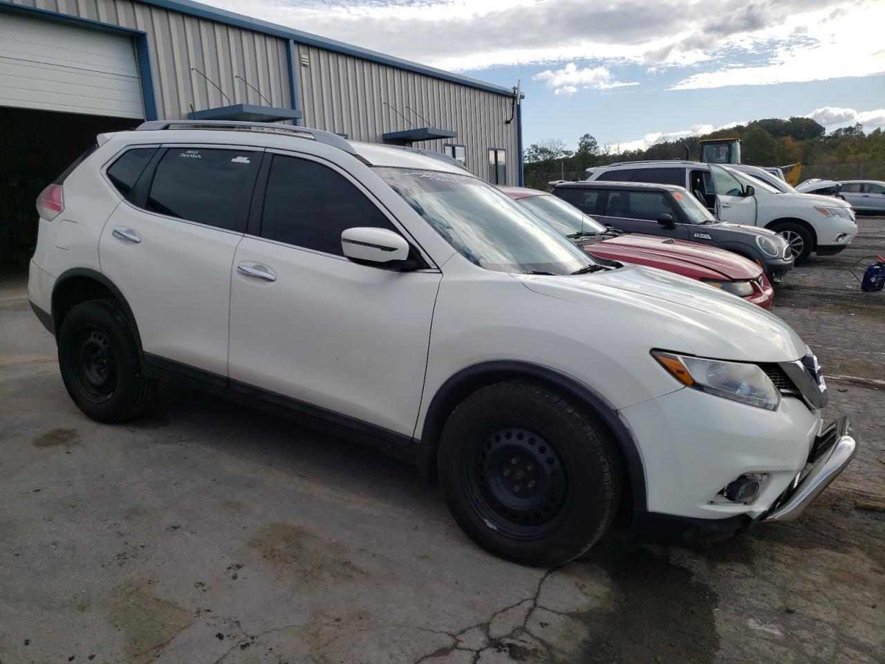 2016 NISSAN ROGUE S - Фото 4