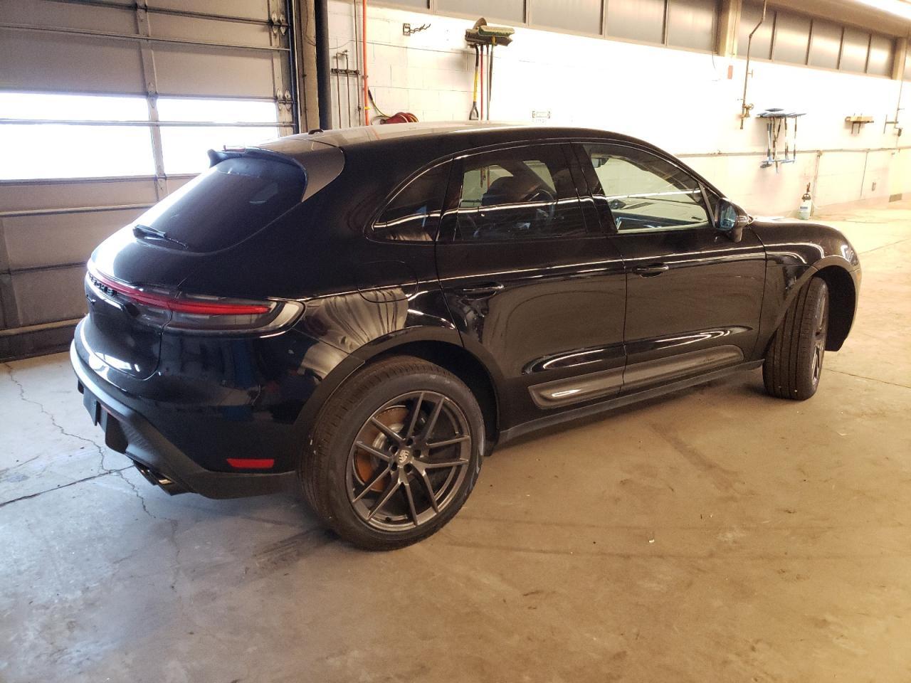 2023 PORSCHE MACAN BASE - Фото 3