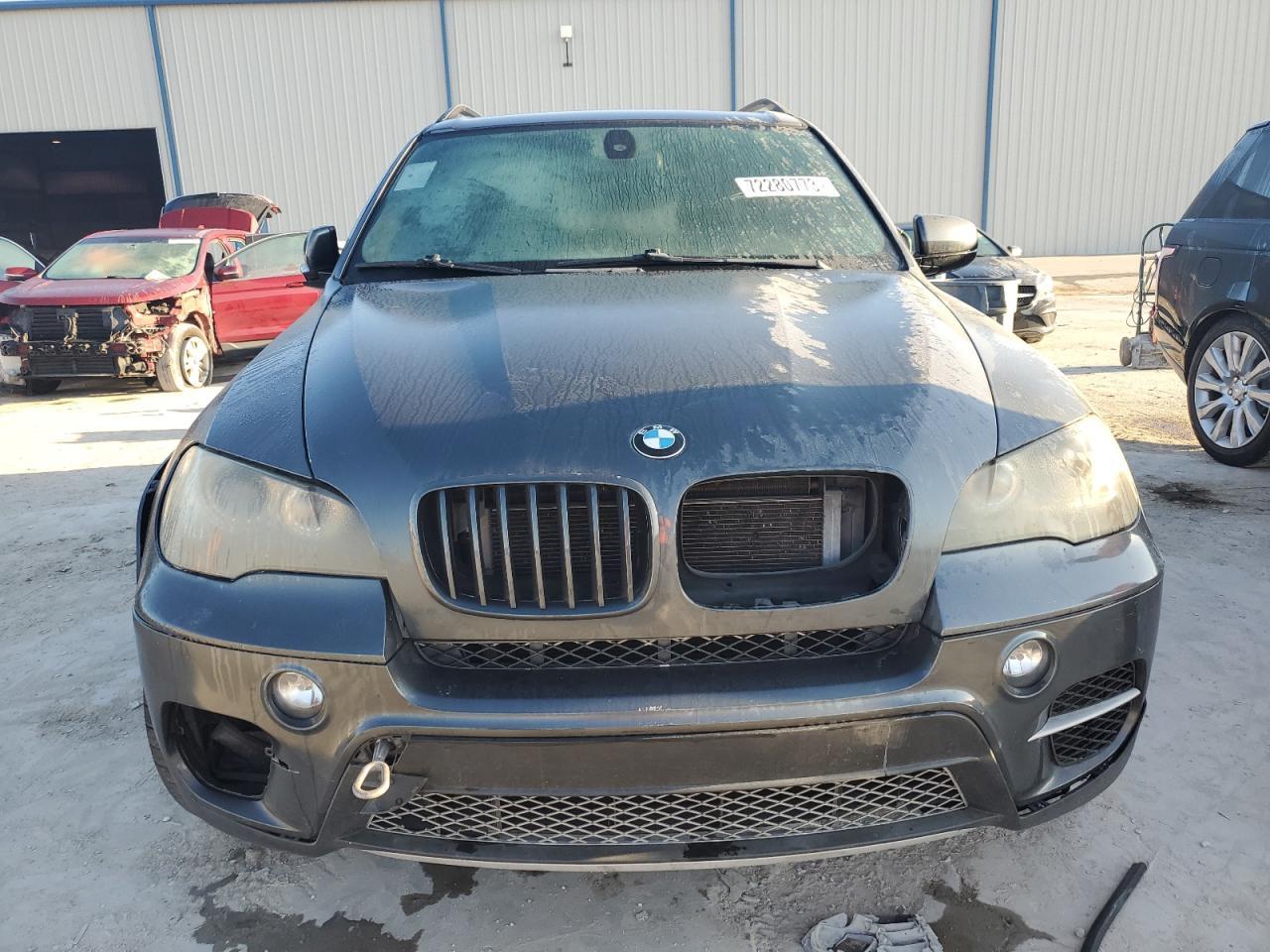 2011 BMW X5 XDRIVE5 - Image 5