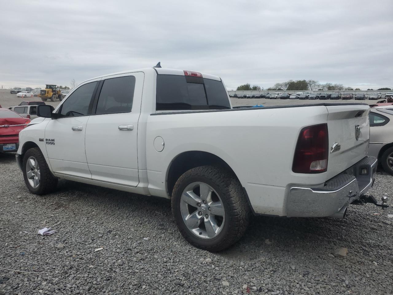 2014 RAM 1500 SLT - Image 2
