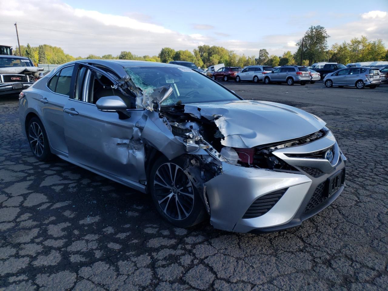 2020 TOYOTA CAMRY SE - Фото 4