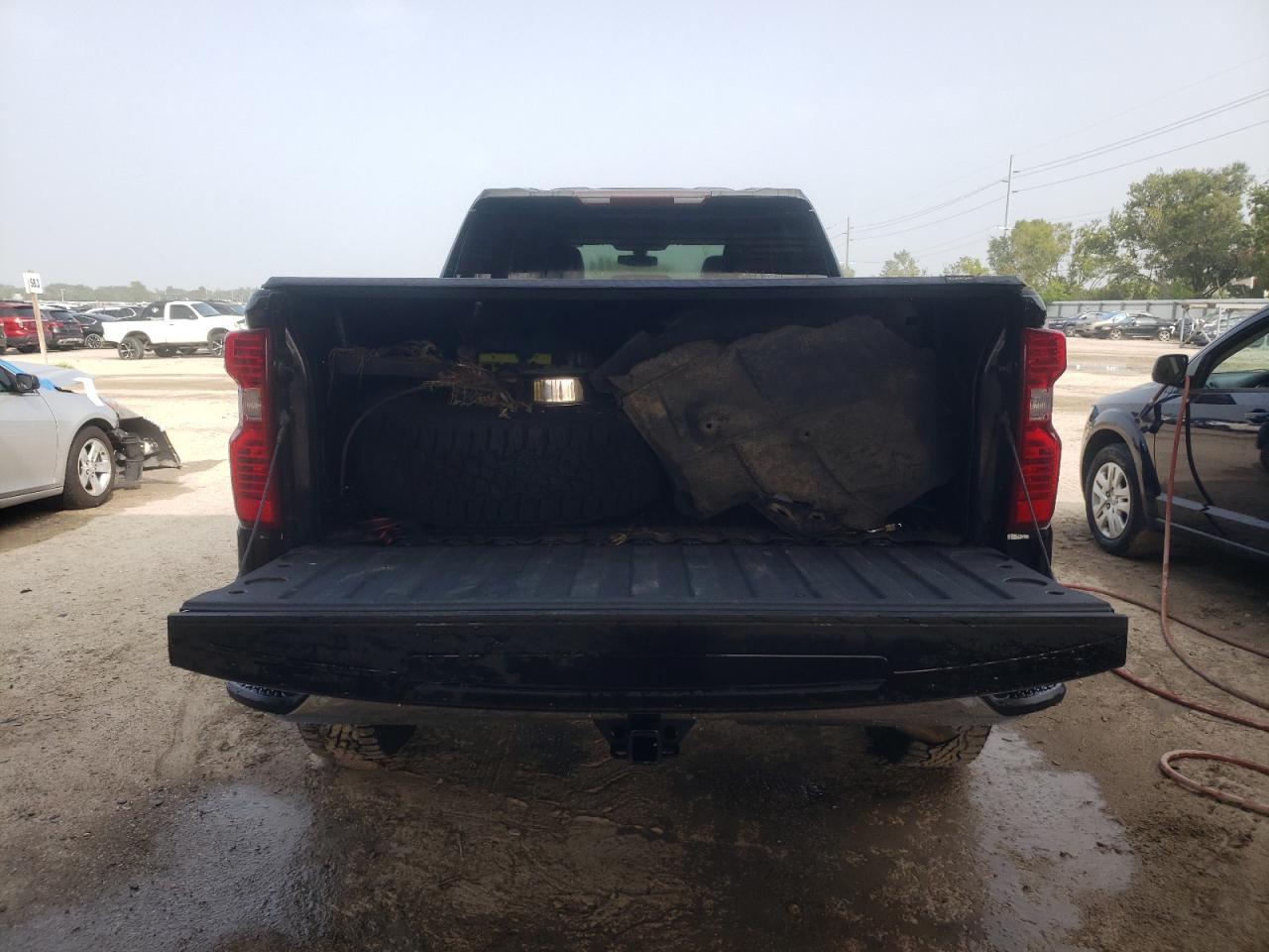 2019 CHEVROLET SILVERADO - Фото 6