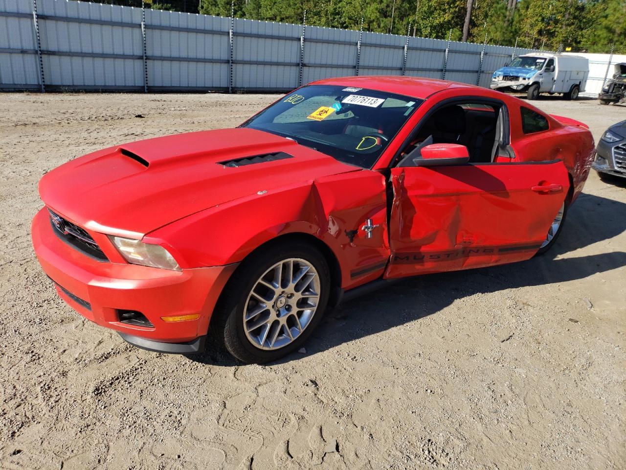 2012 FORD MUSTANG car image