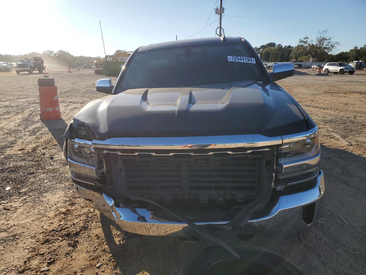 2018 CHEVROLET SILVERADO - Фото 5