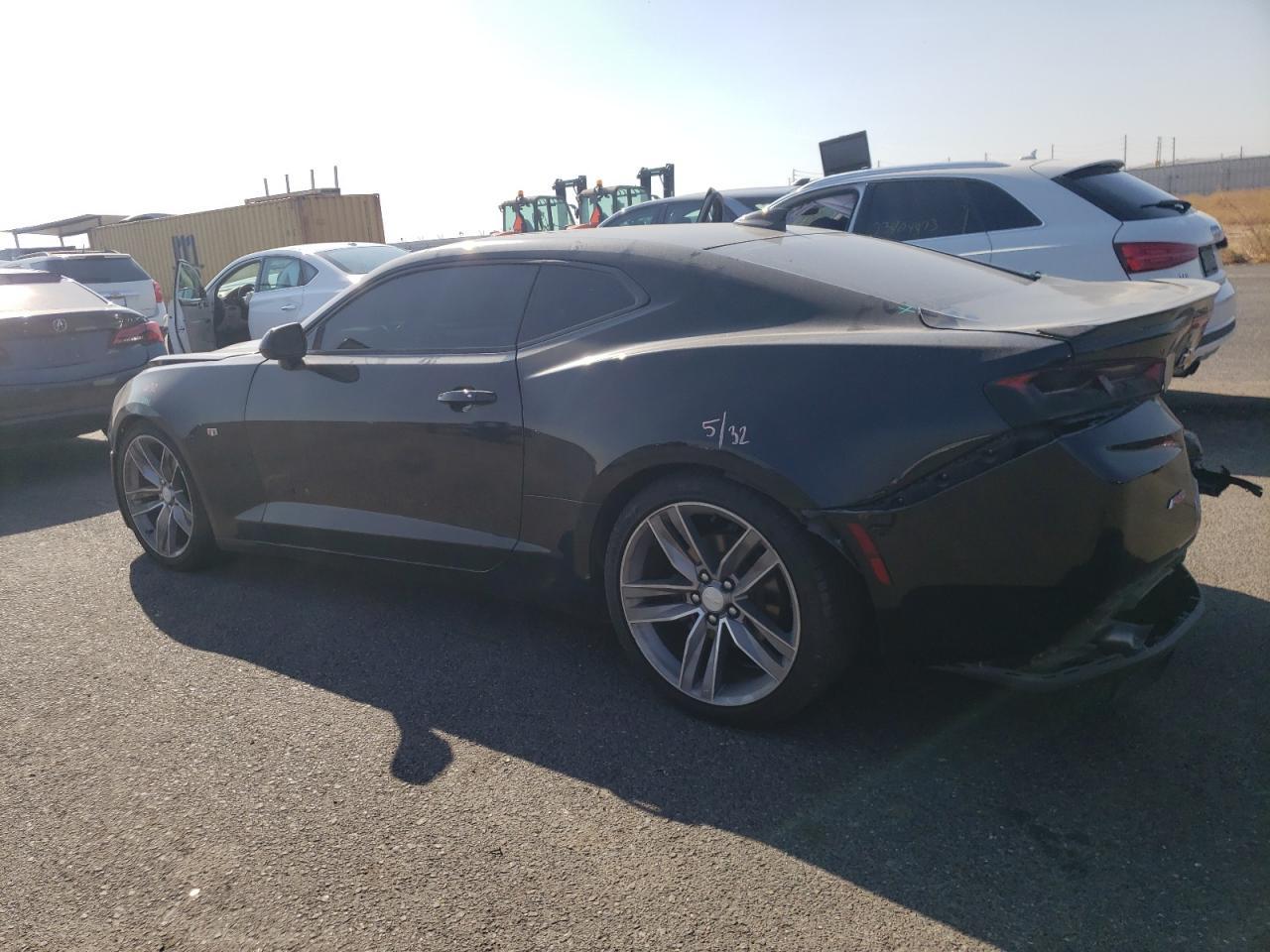 2018 CHEVROLET CAMARO LT - Image 2