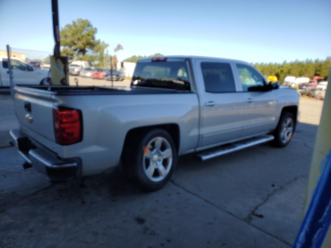 2015 CHEVROLET SILVERADO - Фото 3