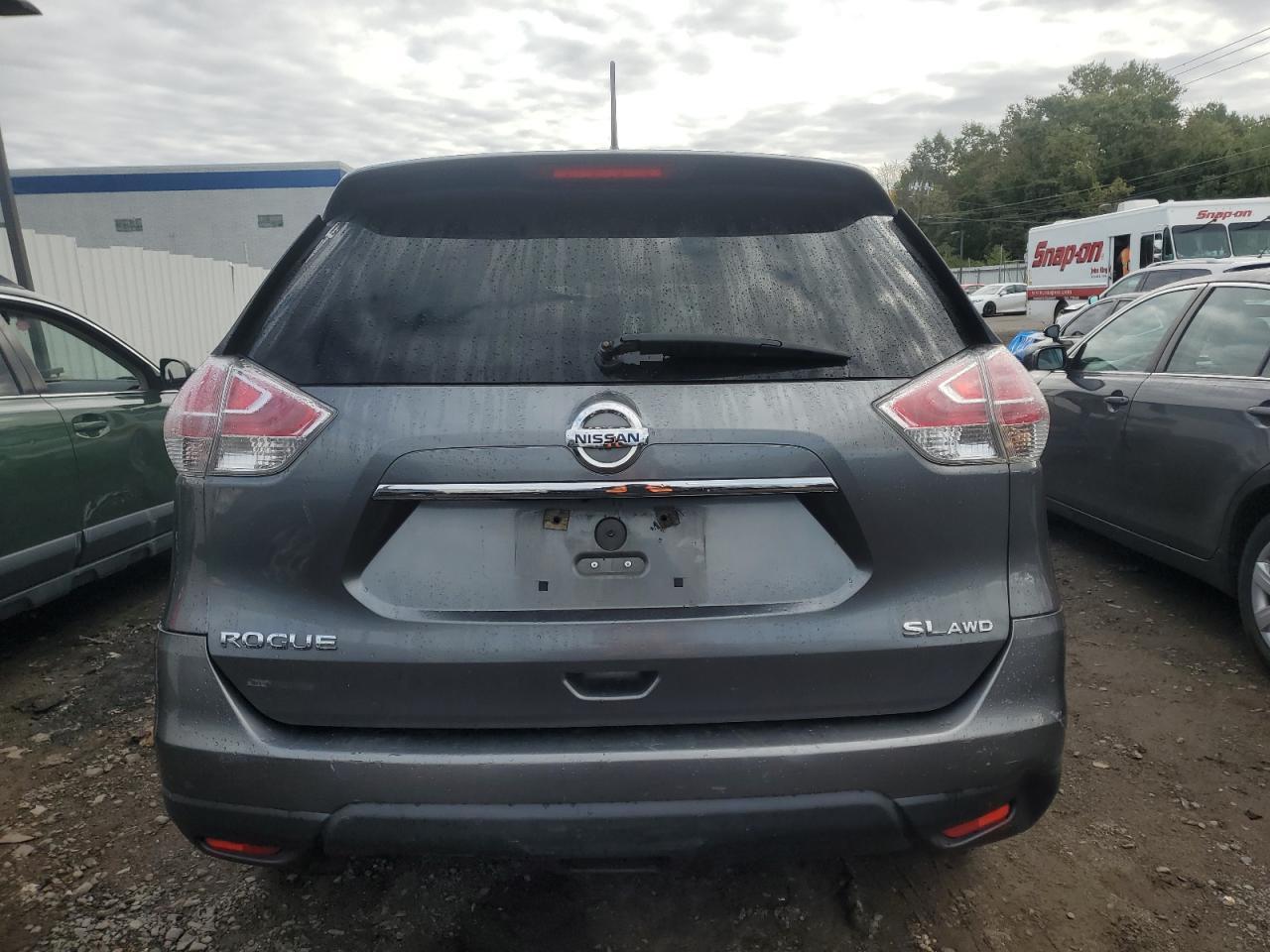 2015 NISSAN ROGUE S - Image 6