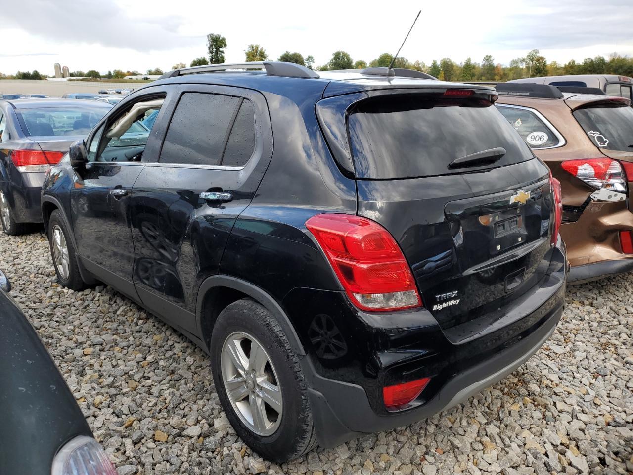 2018 CHEVROLET TRAX 1LT - Фото 2