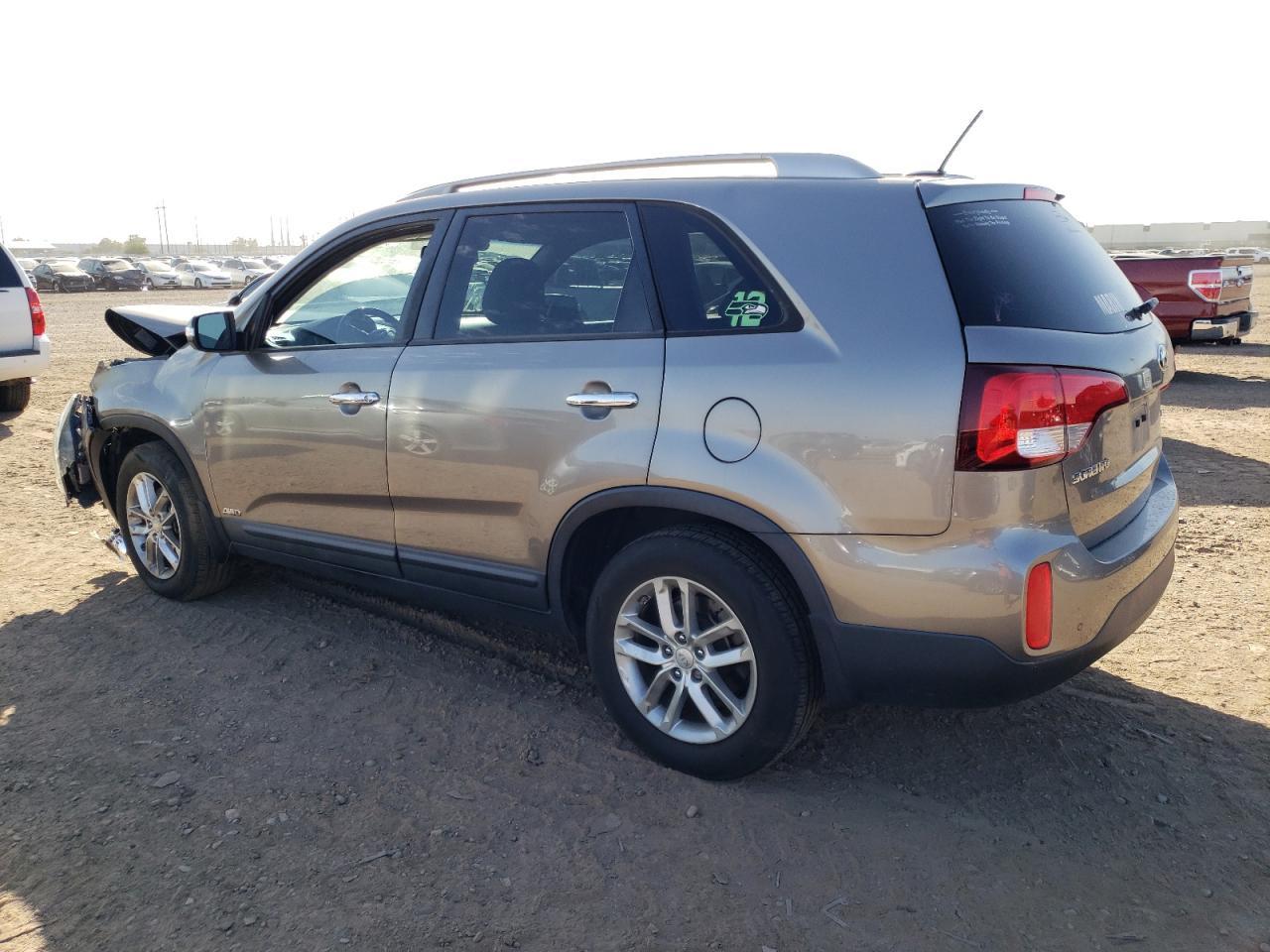 2015 KIA SORENTO LX - Image 2