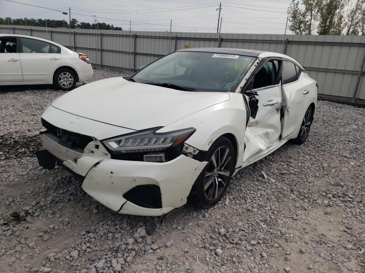 2019 NISSAN MAXIMA S