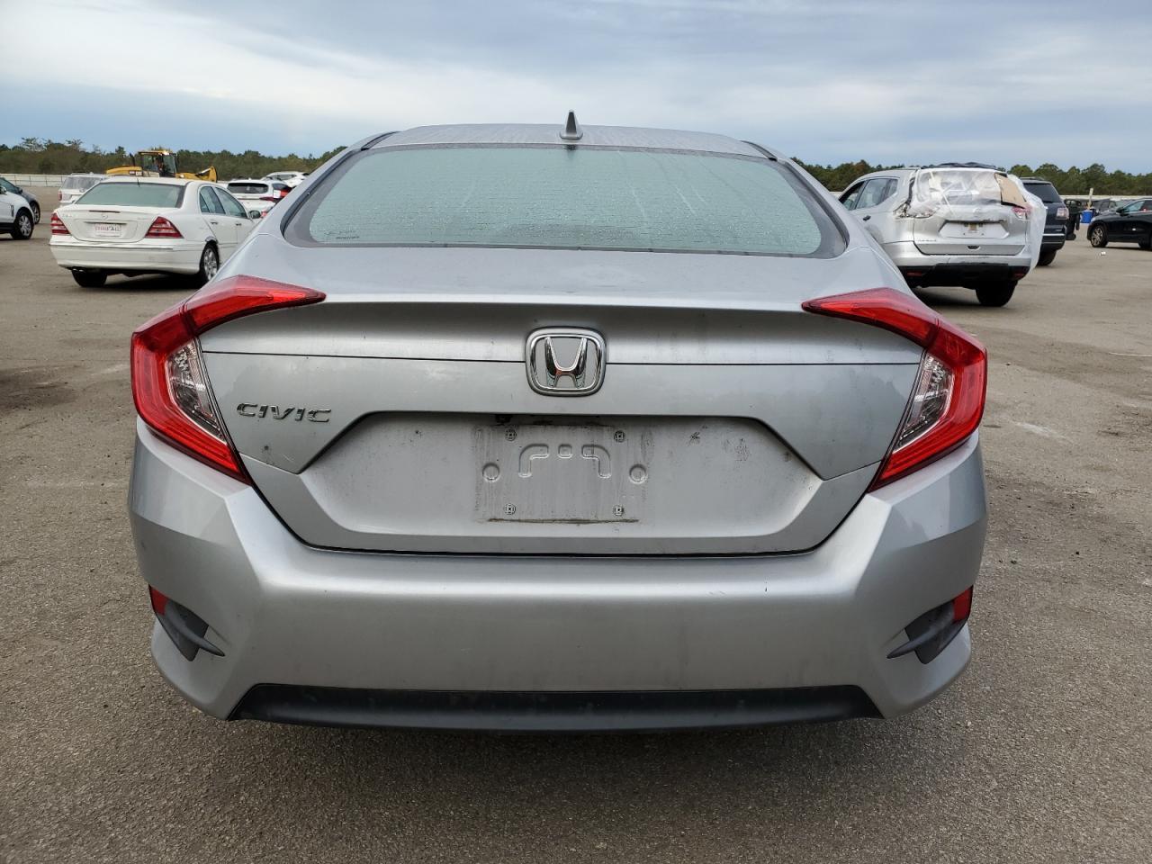 2018 HONDA CIVIC EX - Фото 6