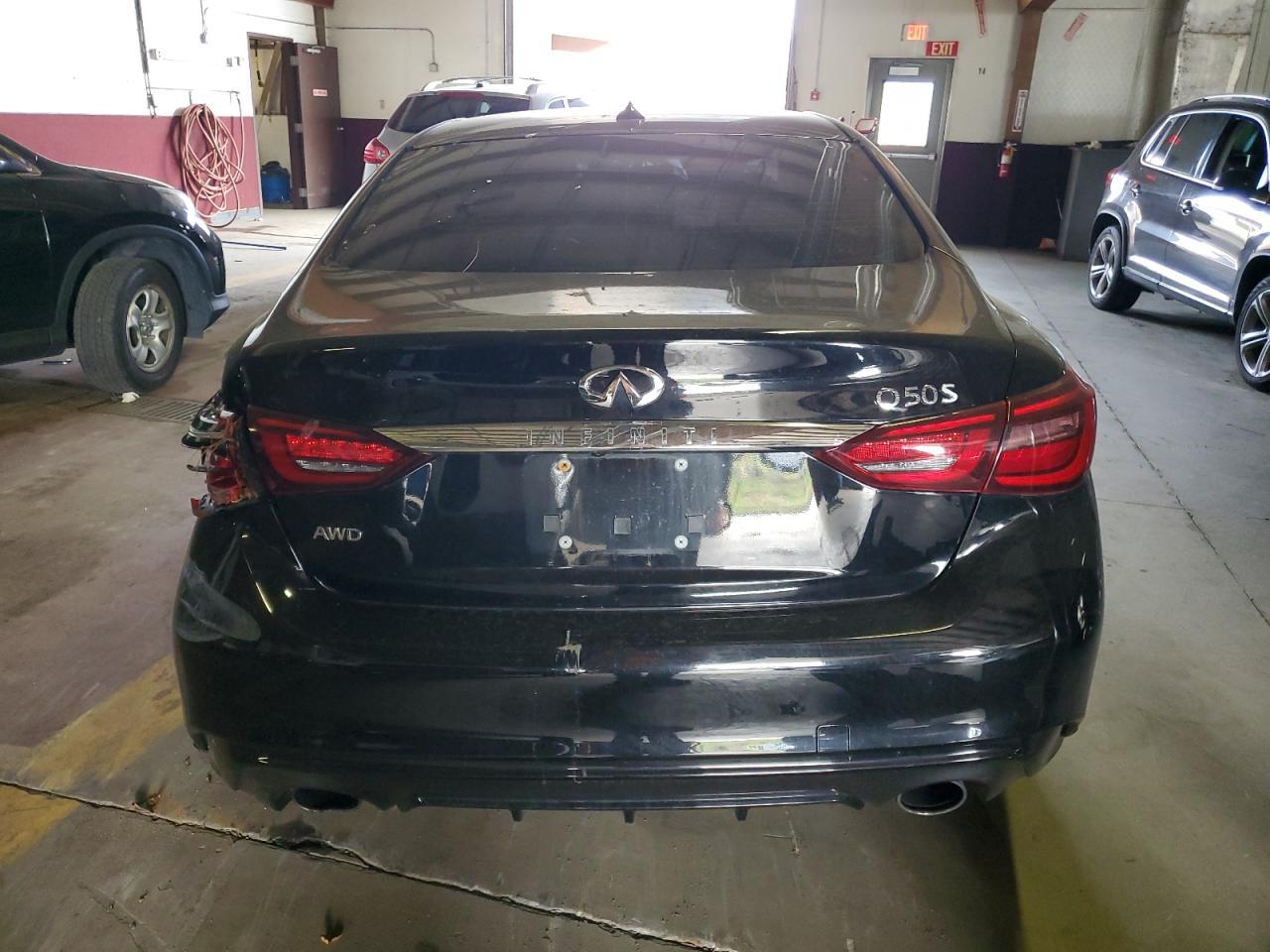 2018 INFINITI Q50 LUXE - Фото 6