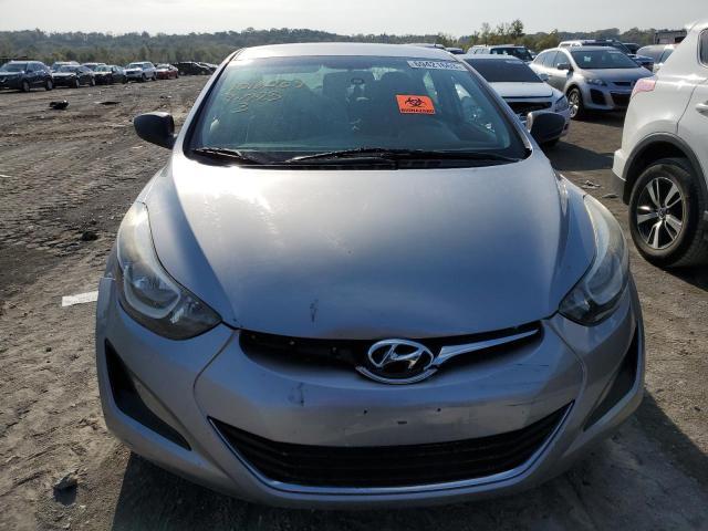 2015 Hyundai Elantra Se - Image 5