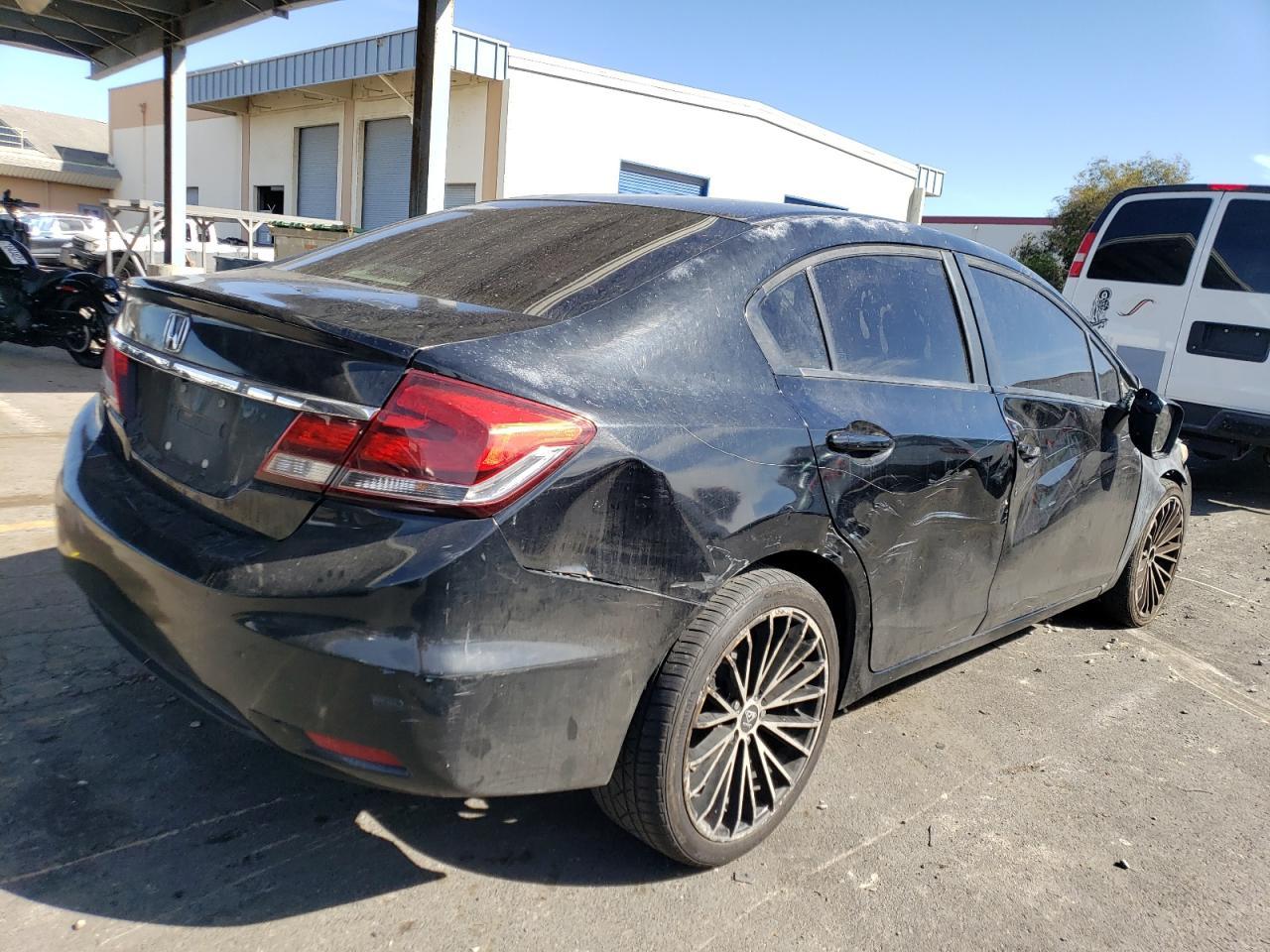 2013 HONDA CIVIC LX - Фото 3