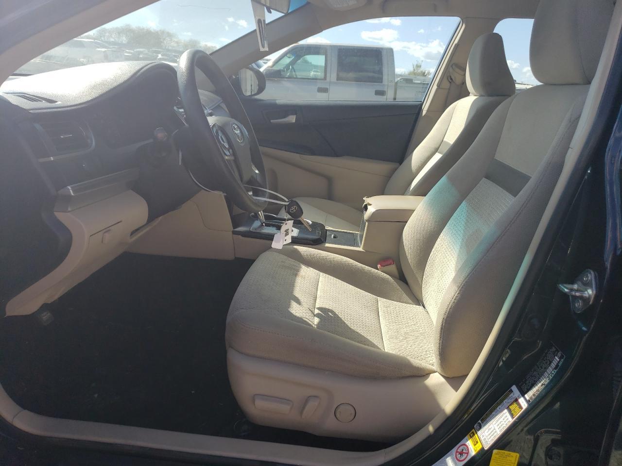 2014 TOYOTA CAMRY L - Фото 7