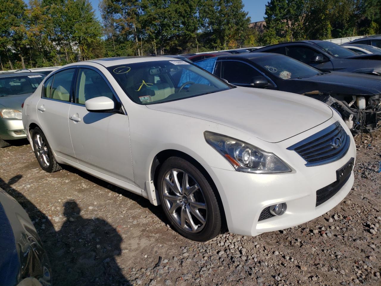 2012 INFINITI G37 - Image 4