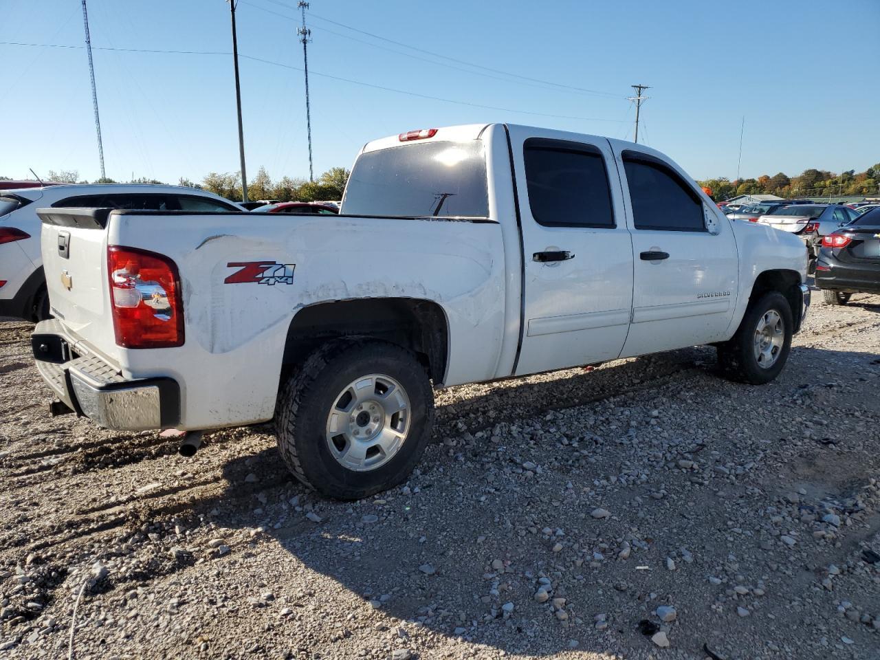 2013 CHEVROLET SILVERADO - Image 3
