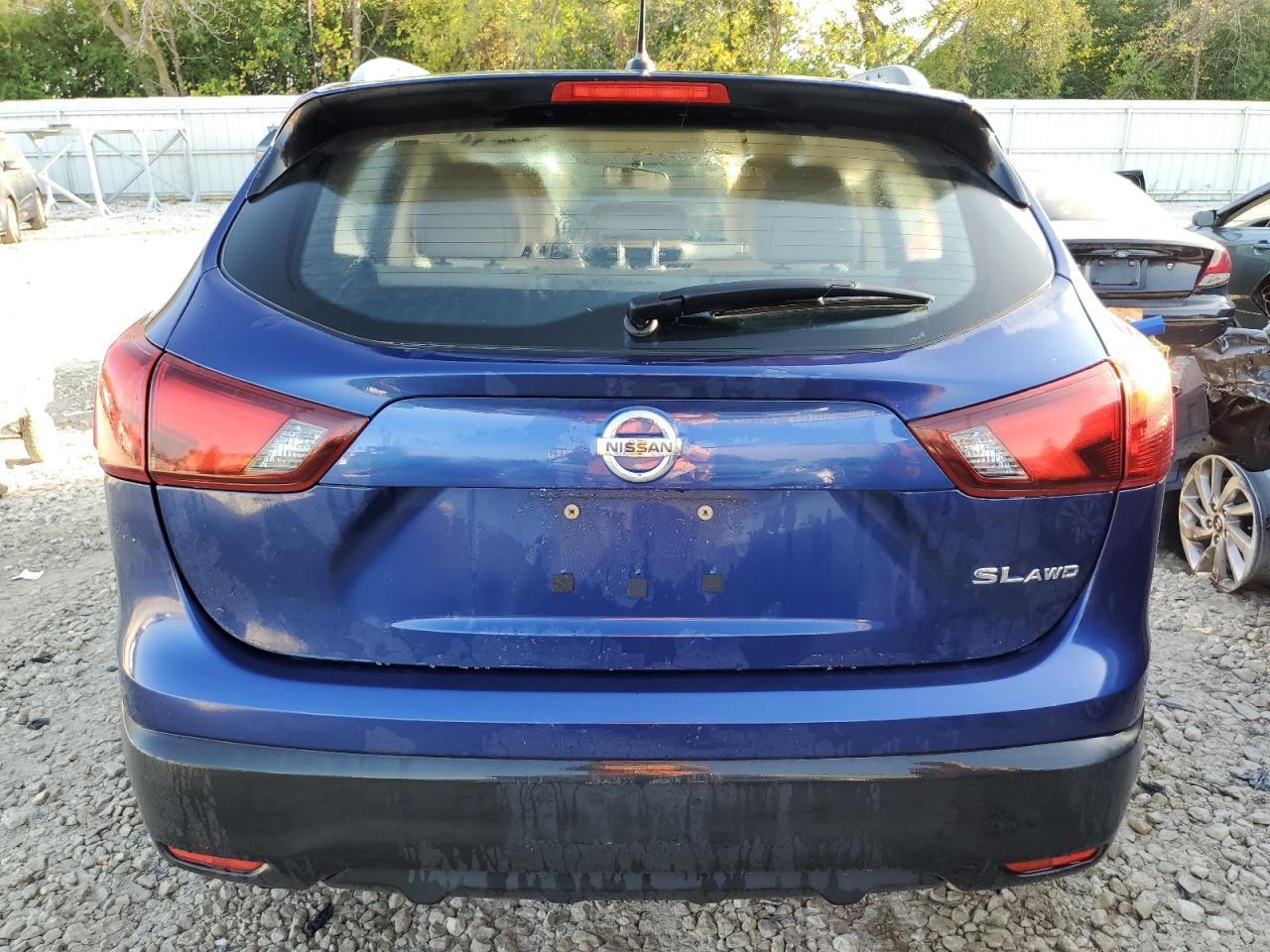 2017 NISSAN ROGUE SPT - Image 6
