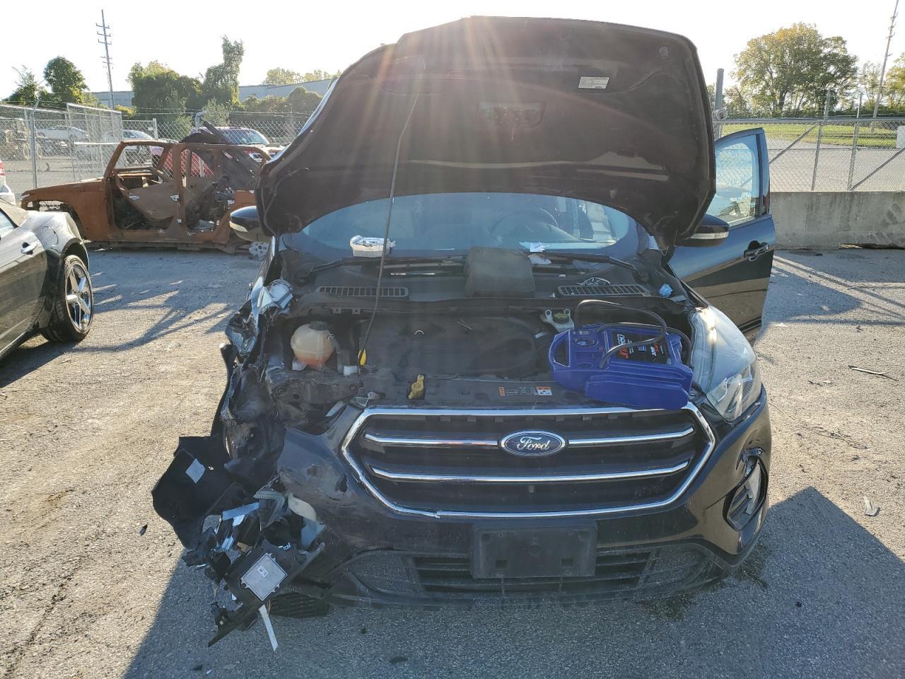2017 FORD ESCAPE TIT - Image 5