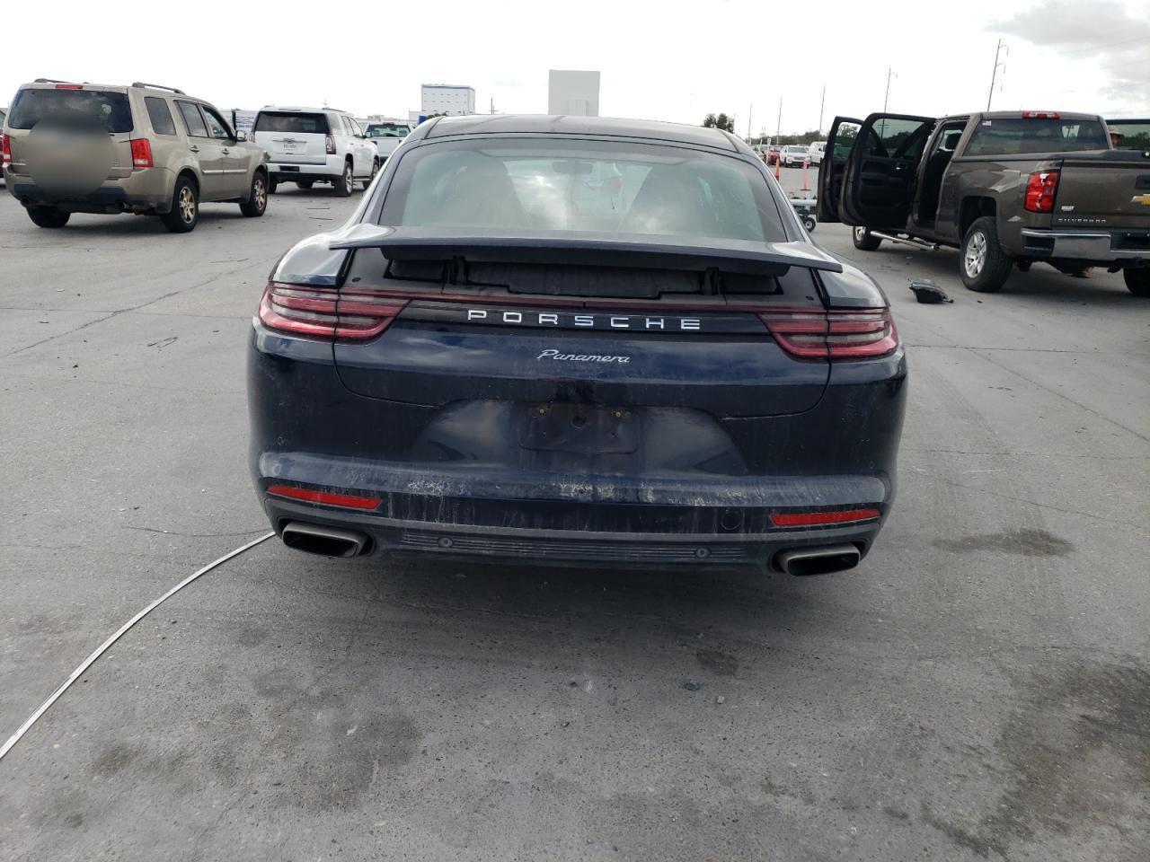 2018 PORSCHE PANAMERA 4 - Image 6