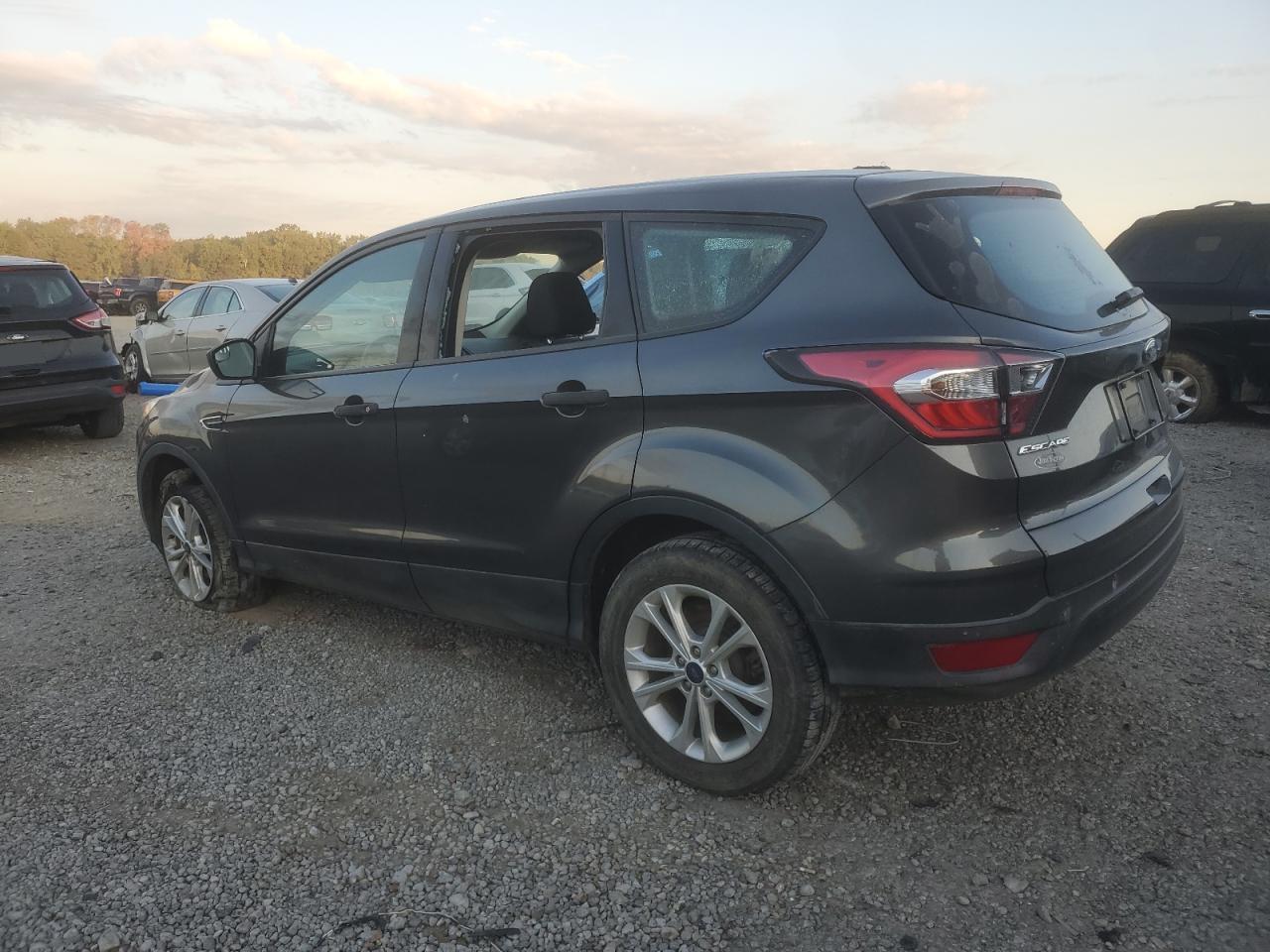 2017 FORD ESCAPE S - Image 2