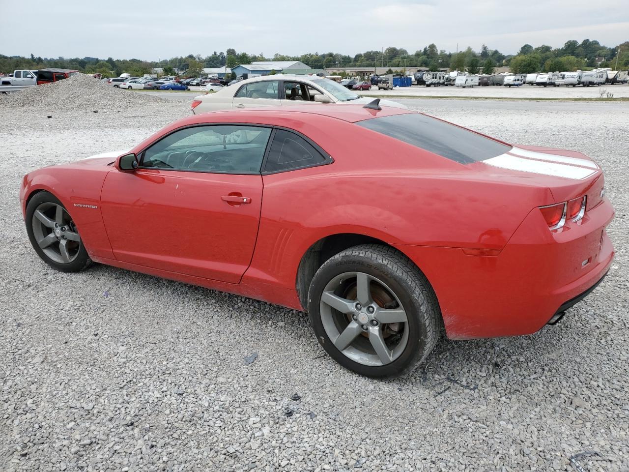 2011 CHEVROLET CAMARO LT - Image 2