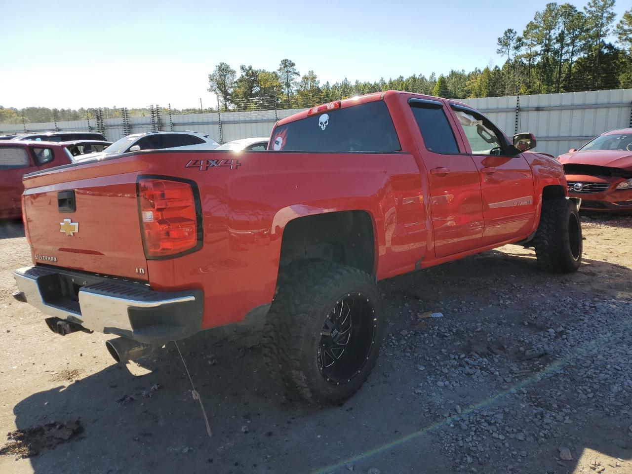 2019 CHEVROLET SILVERADO - Image 3