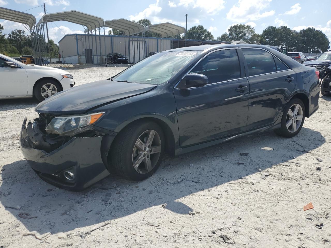 2013 TOYOTA CAMRY L