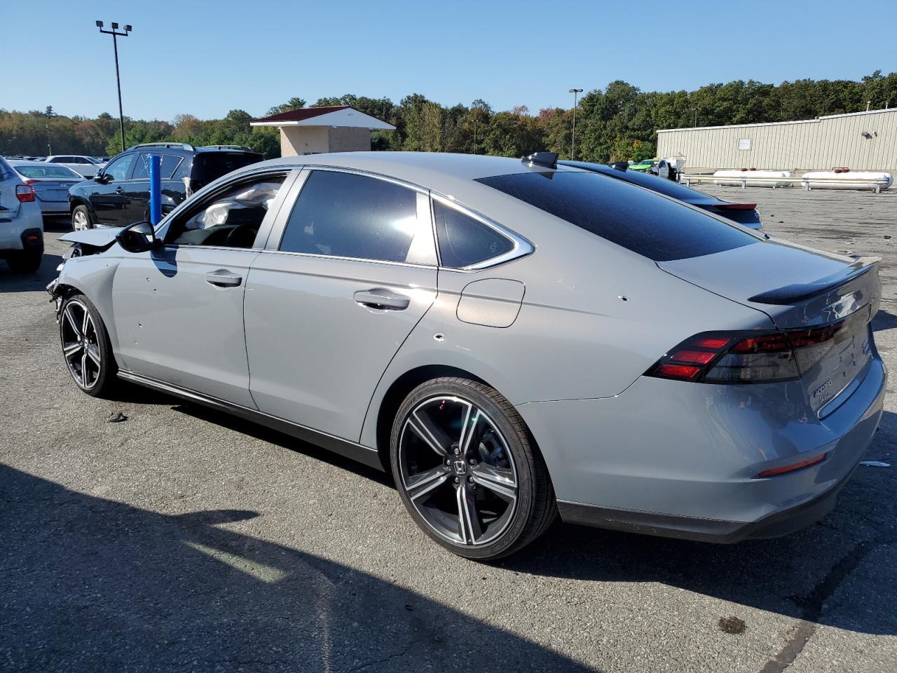 2023 HONDA ACCORD HYB - Image 2