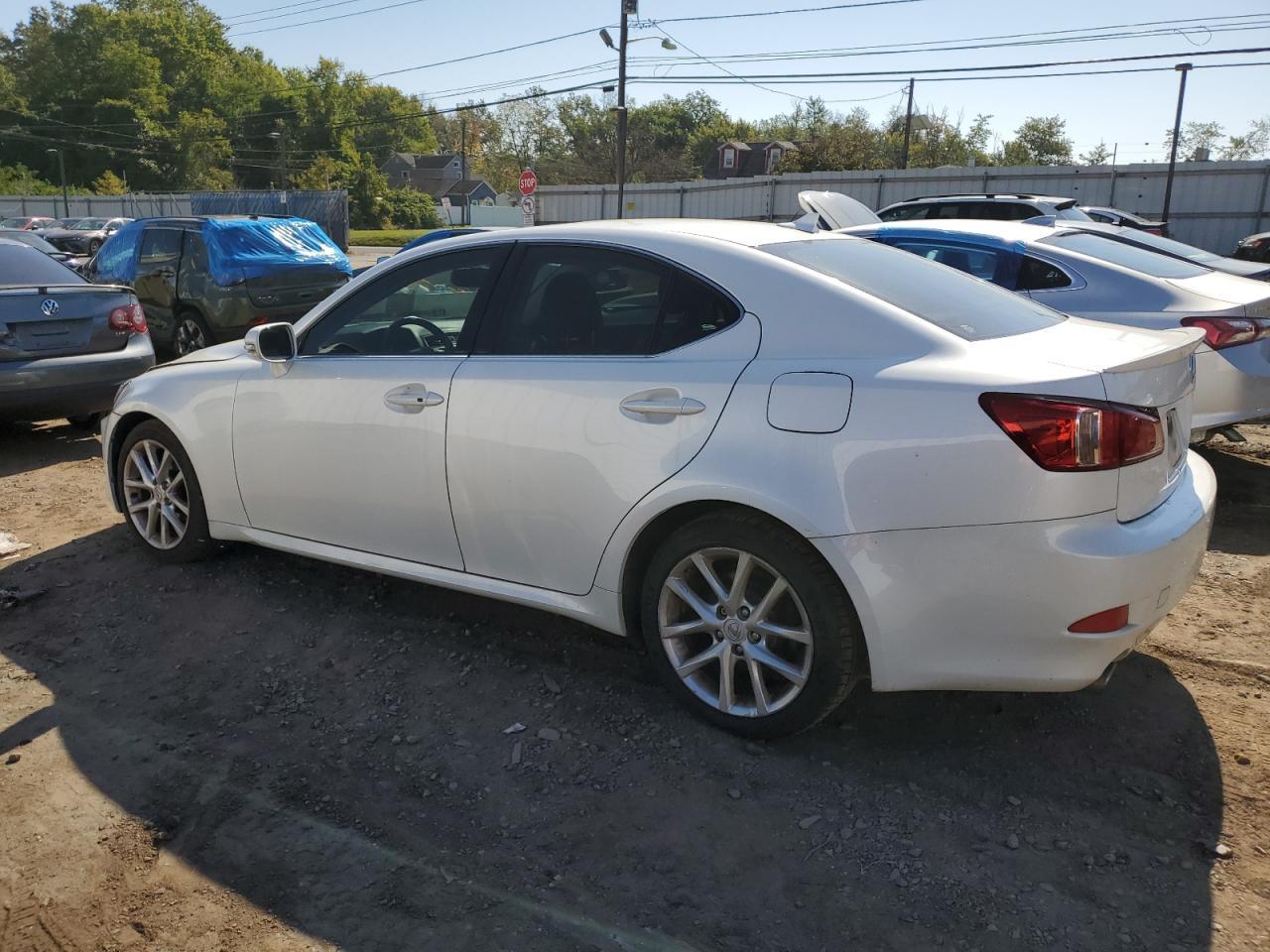 2011 LEXUS IS 250 - Image 2