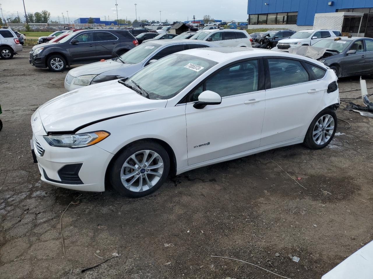 2019 FORD FUSION SE car image