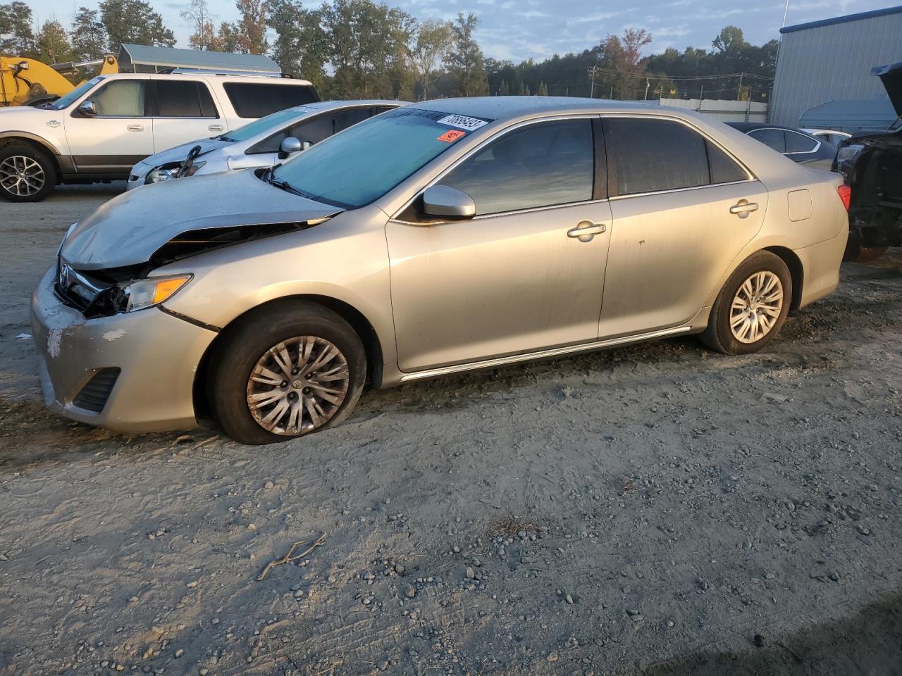 2014 TOYOTA CAMRY L