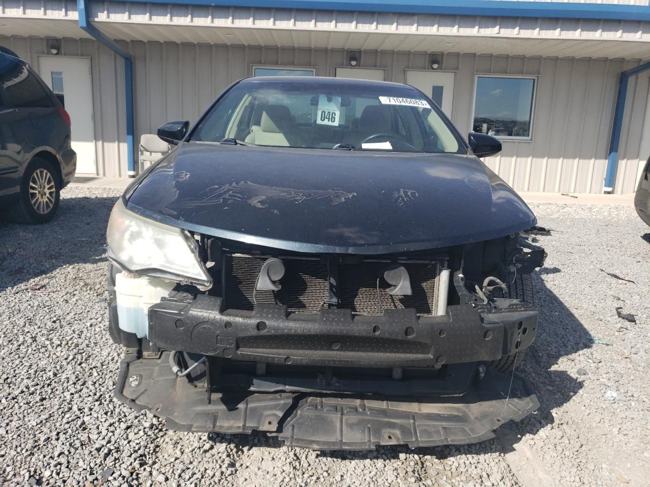 2014 TOYOTA CAMRY L - Фото 5