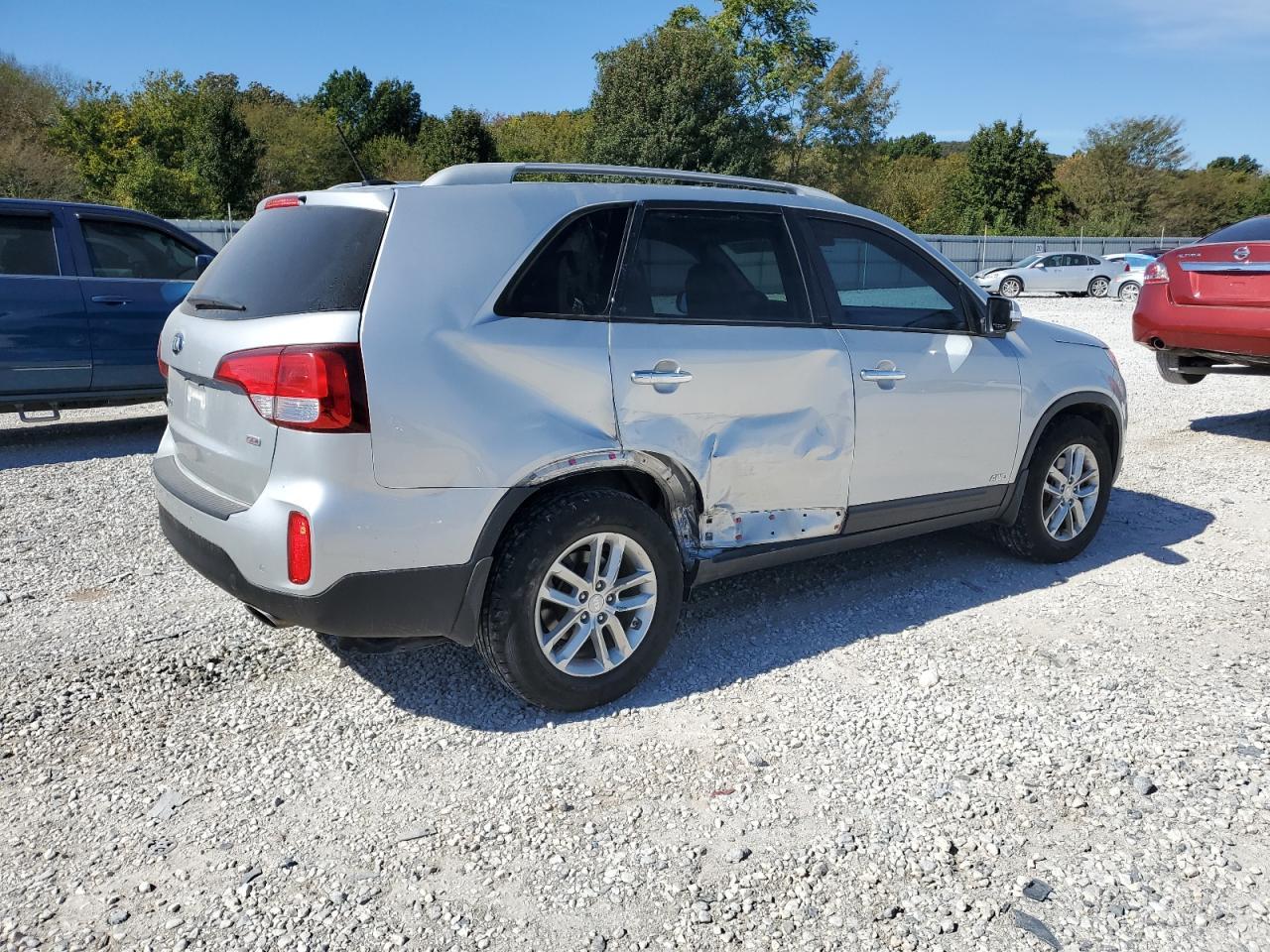 2015 KIA SORENTO LX - Image 3