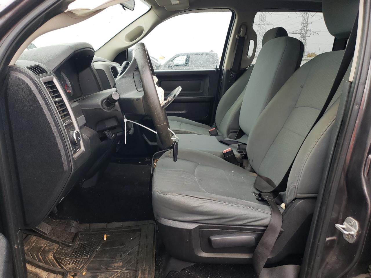 2014 RAM 1500 ST - Фото 7