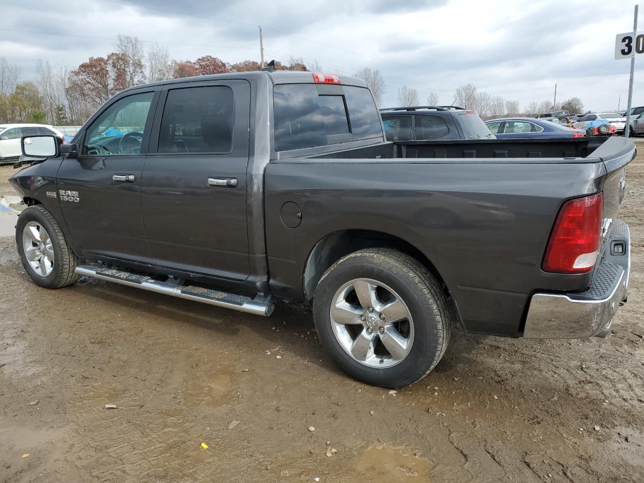 2017 RAM 1500 SLT - Image 2