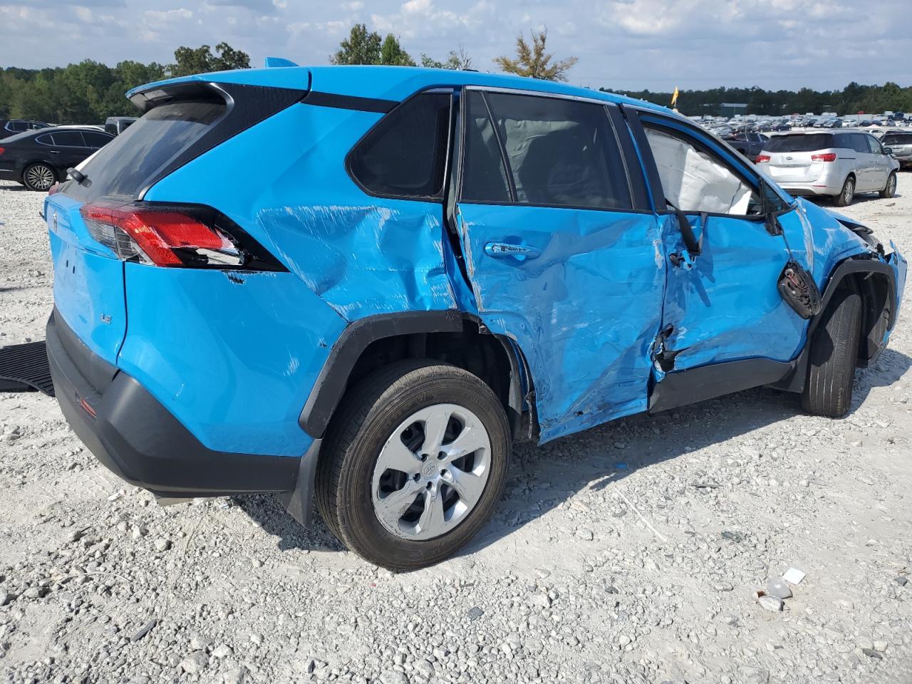 2021 TOYOTA RAV4 LE - Image 3